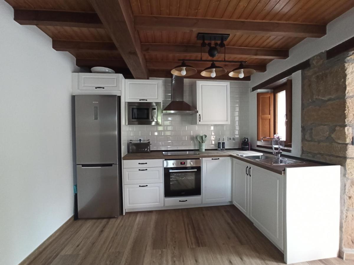 Villa Aromas De Corain à Onís Extérieur photo