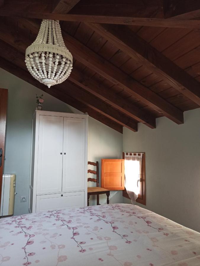 Villa Aromas De Corain à Onís Extérieur photo